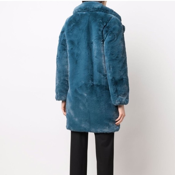 NWT Apparis Stella Faux Fur Coat in stone blue - Picture 2 of 11
